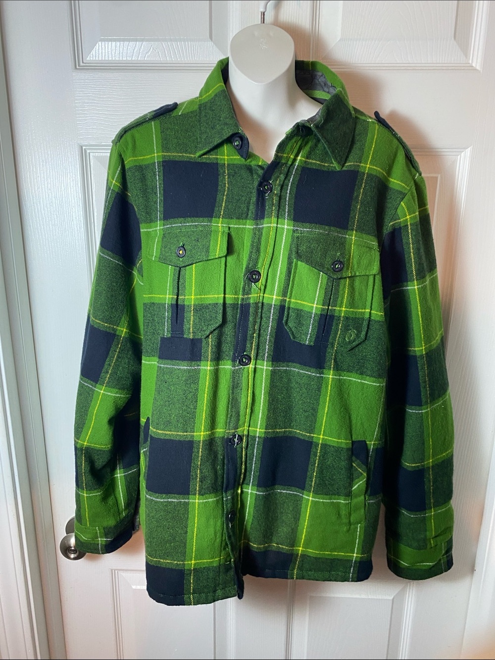 Hang Ten Quilt Lined Flannel Jacket Green Buffalo Plaid Shacket Men's Medium